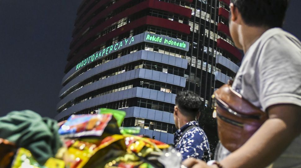 Gedung KPK tampak dari kejauhan (Antara)