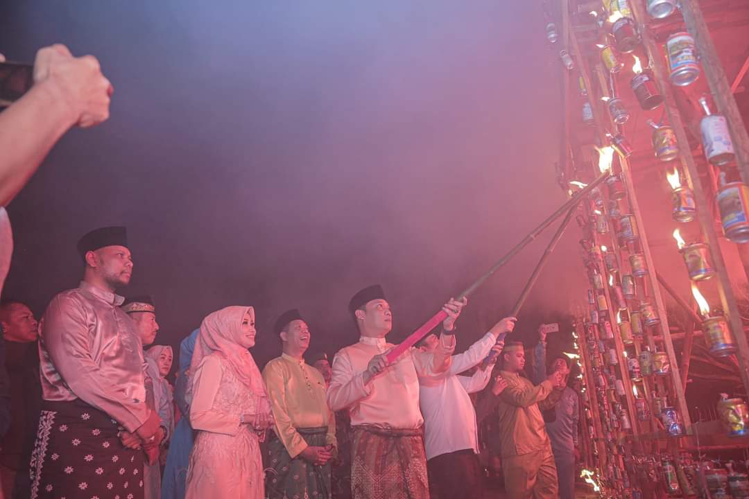 Pembukaan Festival Lampu Colok di Pekanbaru (Pekanbaru.go.id)