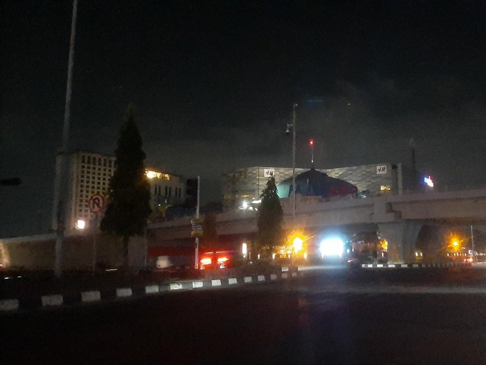 Salah satu lampu jalan umum di Pekanbaru (Detik.com)