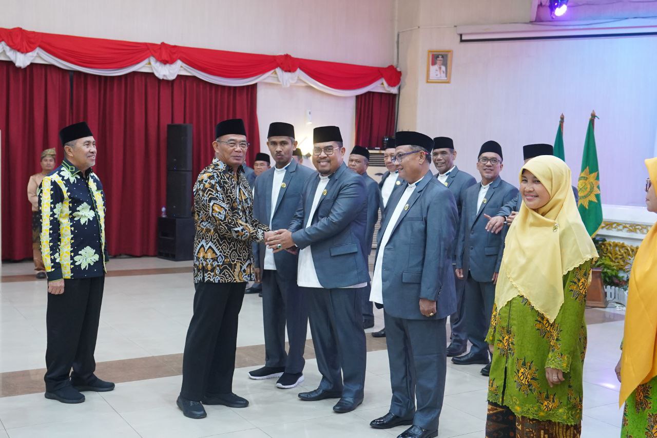 Saat pengukuhan pengurus PW Muhammadiyah Riau (Mediacenterriau)